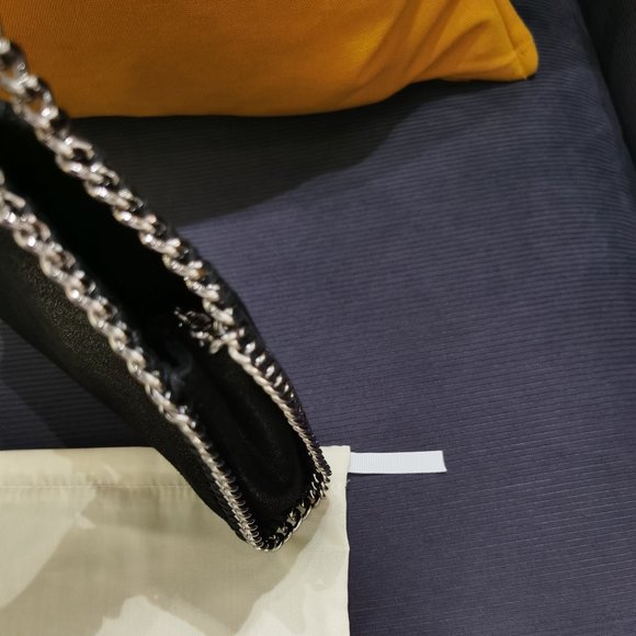 Stella McCartney Falabella Tiny Vegetarian Brushed-leather Shoulder Bag Black - Picture 3 of 8